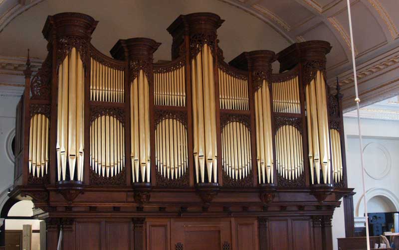 Donated money helped St George's Hanover Square church get a new organ 4